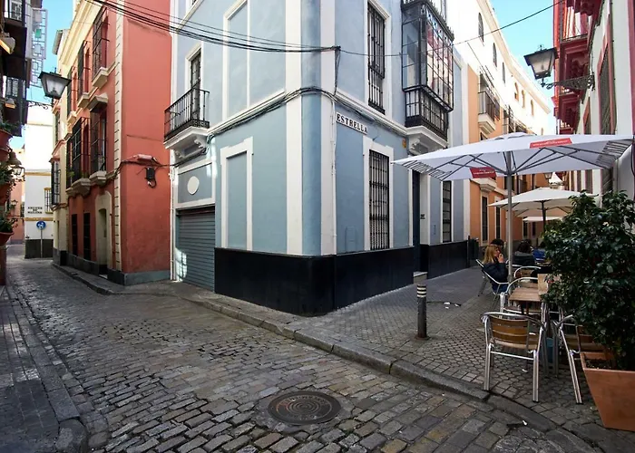 Pajaritos Palace By Valcambre Siviglia, Spagna