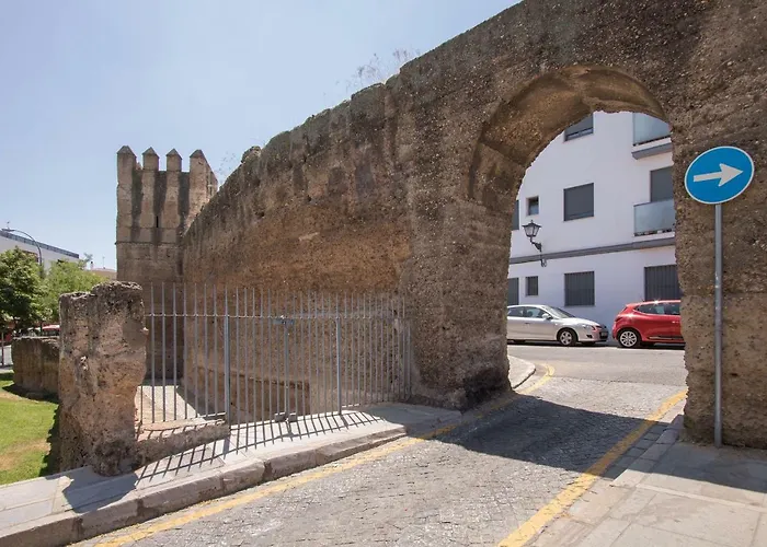Murallas De Con Garaje 4 Pax