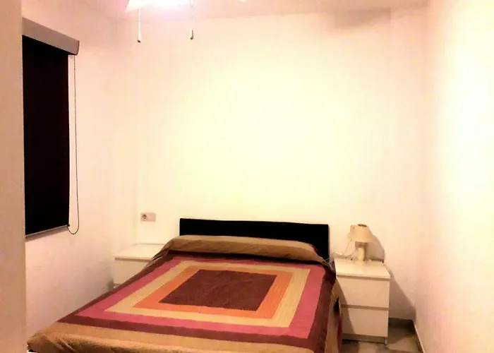 Two Bedrooms Leonor Davalos 2 Sevilla, España