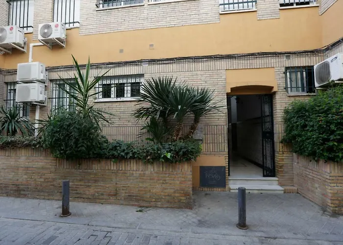 Brand New Charming Apartment Next To The River