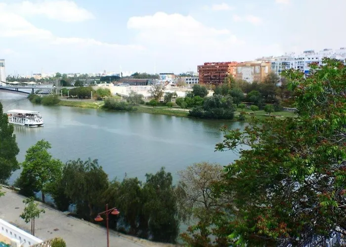 home - Bonito Piso Junto Al Rio