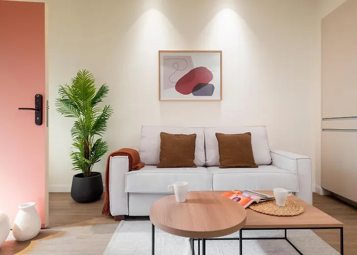 Magno Apartments Clavellinas